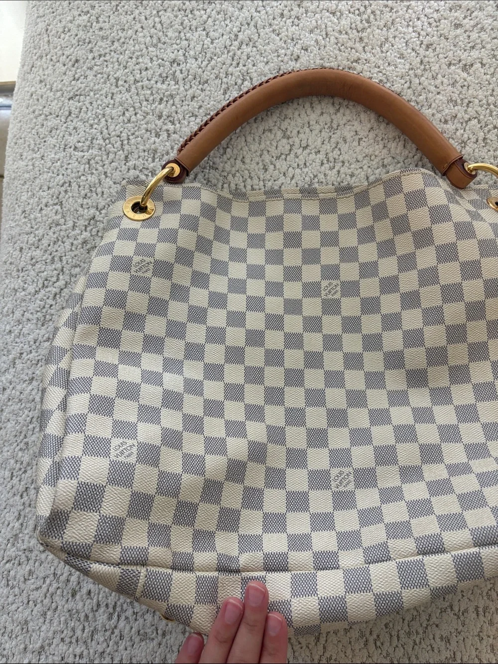 Louis Vuitton Damier Azur Artsy MM Hobo